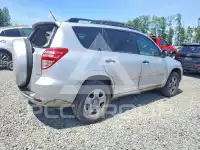 2012 Toyota RAV4 фото