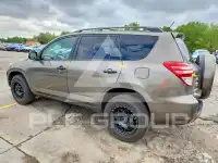 2012 Toyota RAV4 фото