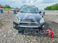 2012 Toyota RAV4 фото