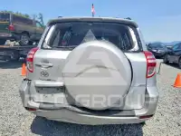 2012 Toyota RAV4 фото