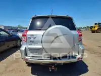 2012 Toyota RAV4 фото