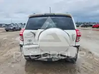 2012 Toyota RAV4 photo