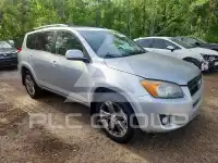 2012 Toyota RAV4 фото