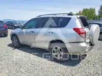 2012 Toyota RAV4 фото