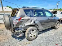 2012 Toyota RAV4 фото