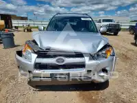 2012 Toyota RAV4 фото