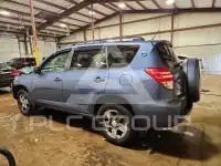 2012 Toyota RAV4 photo