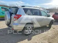 2012 Toyota RAV4 фото