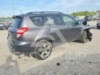 2012 Toyota RAV4 photo