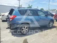 2012 Toyota RAV4 photo