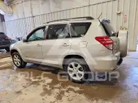 2012 Toyota RAV4 photo
