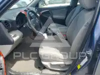 2012 Toyota RAV4 photo