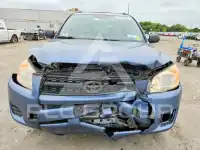 2012 Toyota RAV4 photo
