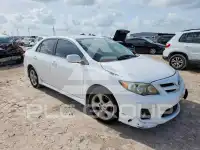 2012 Toyota COROLLA фото