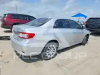2012 Toyota COROLLA фото