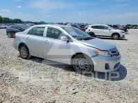 2012 Toyota COROLLA фото