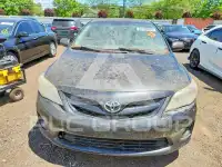 2012 Toyota COROLLA фото
