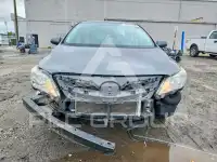 2012 Toyota COROLLA фото