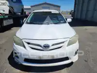 2012 Toyota COROLLA фото
