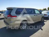 2012 Toyota SIENNA фото