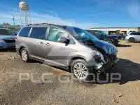 2012 Toyota SIENNA фото