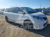 2012 Toyota SIENNA фото
