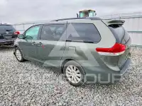 2012 Toyota SIENNA фото
