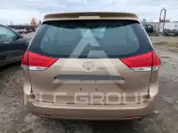 2012 Toyota SIENNA фото