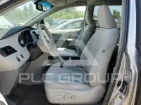 2012 Toyota SIENNA фото