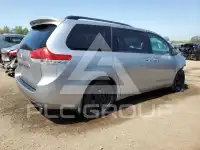2012 Toyota SIENNA фото