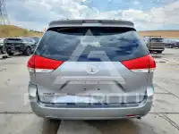 2012 Toyota SIENNA фото