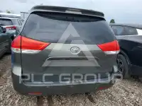 2012 Toyota SIENNA фото