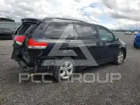2012 Toyota SIENNA photo