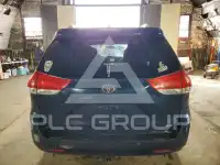 2012 Toyota SIENNA фото