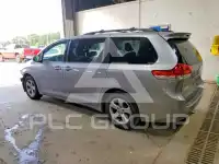 2012 Toyota SIENNA фото