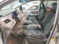 2012 Toyota SIENNA фото