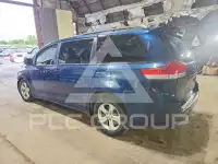 2012 Toyota SIENNA фото