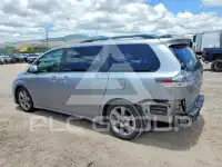 2012 Toyota SIENNA фото