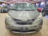 2012 Toyota SIENNA фото