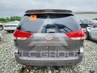 2012 Toyota SIENNA фото