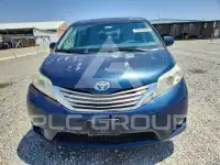 2012 Toyota SIENNA фото