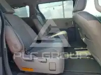 2012 Toyota SIENNA фото