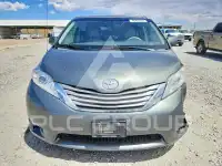 2012 Toyota SIENNA фото