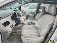 2012 Toyota SIENNA фото