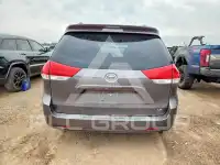 2012 Toyota SIENNA фото