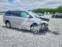 2012 Toyota SIENNA фото