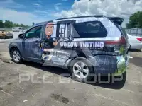 2012 Toyota SIENNA фото