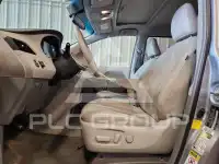 2012 Toyota SIENNA фото