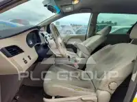 2012 Toyota SIENNA фото