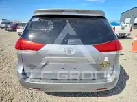 2012 Toyota SIENNA фото